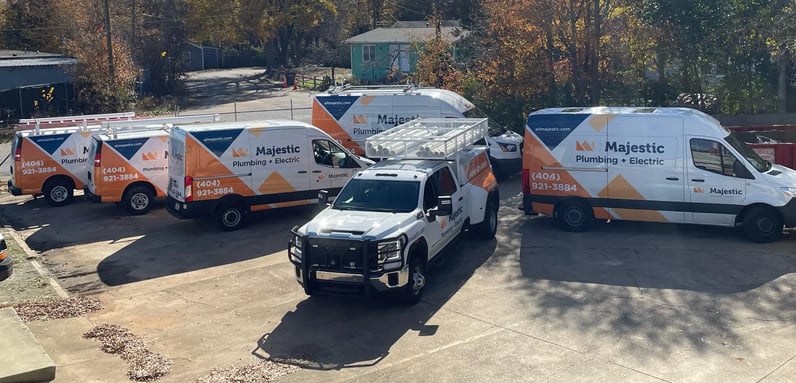 How Vehicle Wrapping Helps You Win with the “Rule of 7”