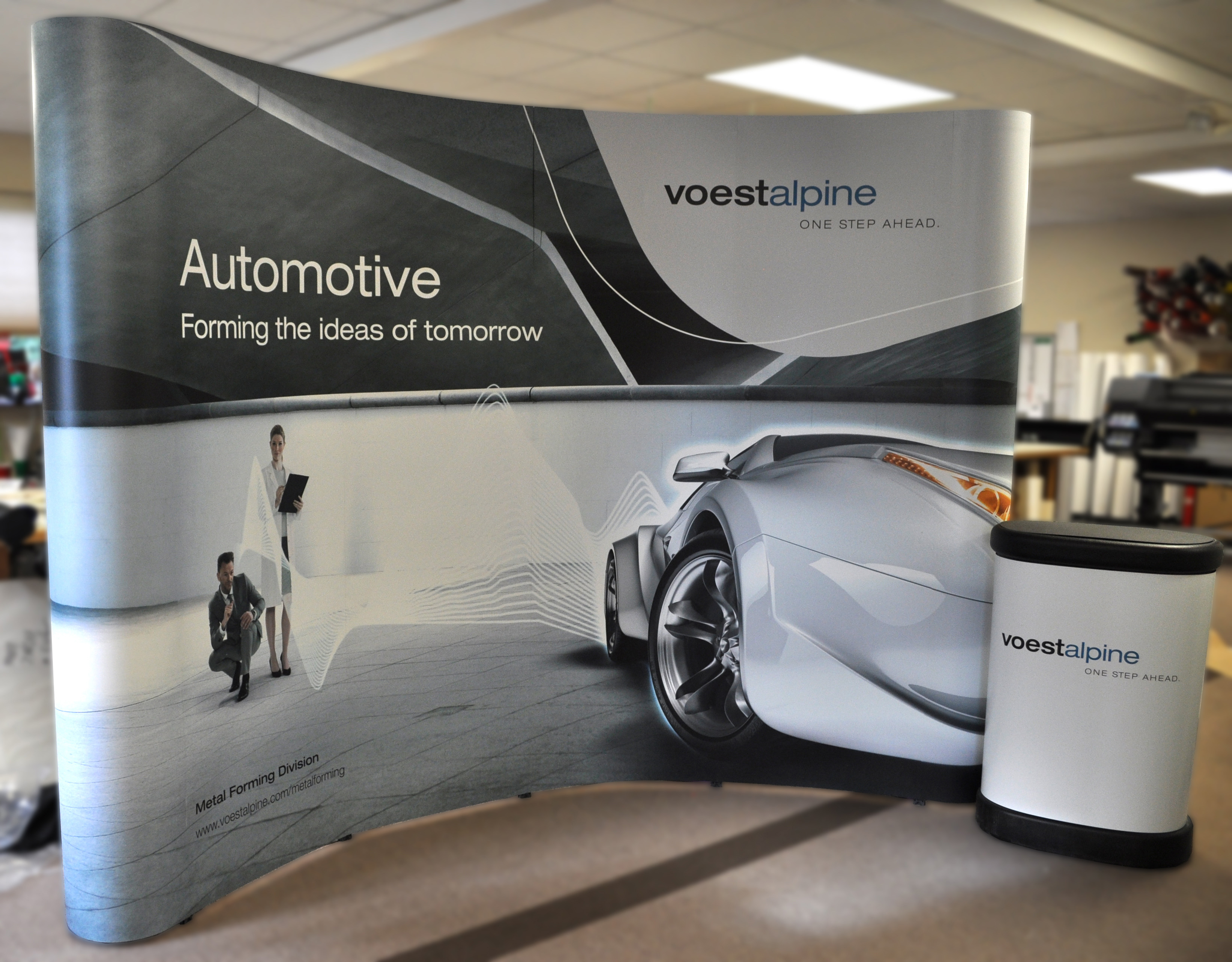 Tradeshow-Display-curved
