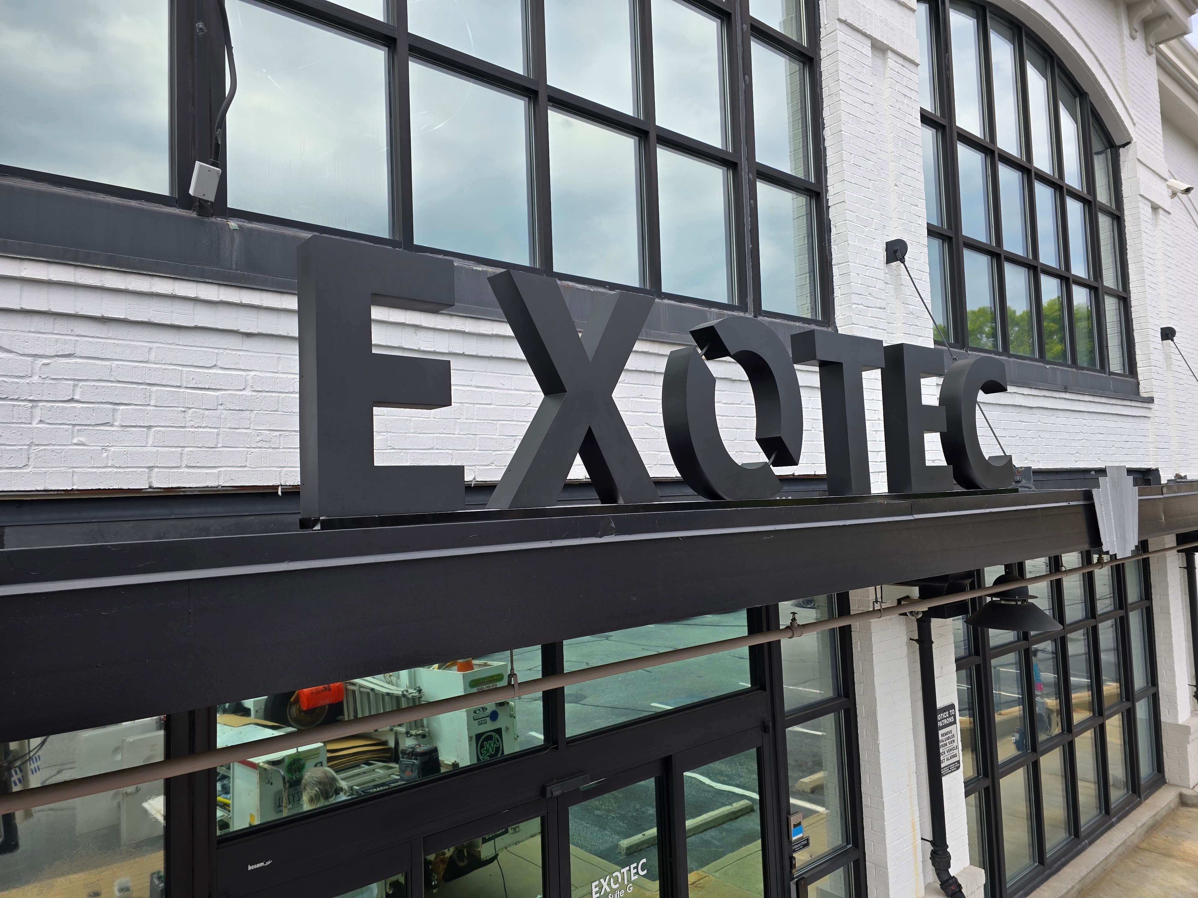 atlanta-ga-channel-letters-exotec-building-sign