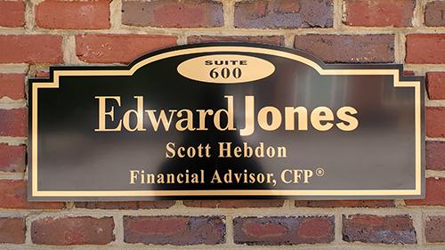 mutli-tenent-signs-for-business-in-kennesaw