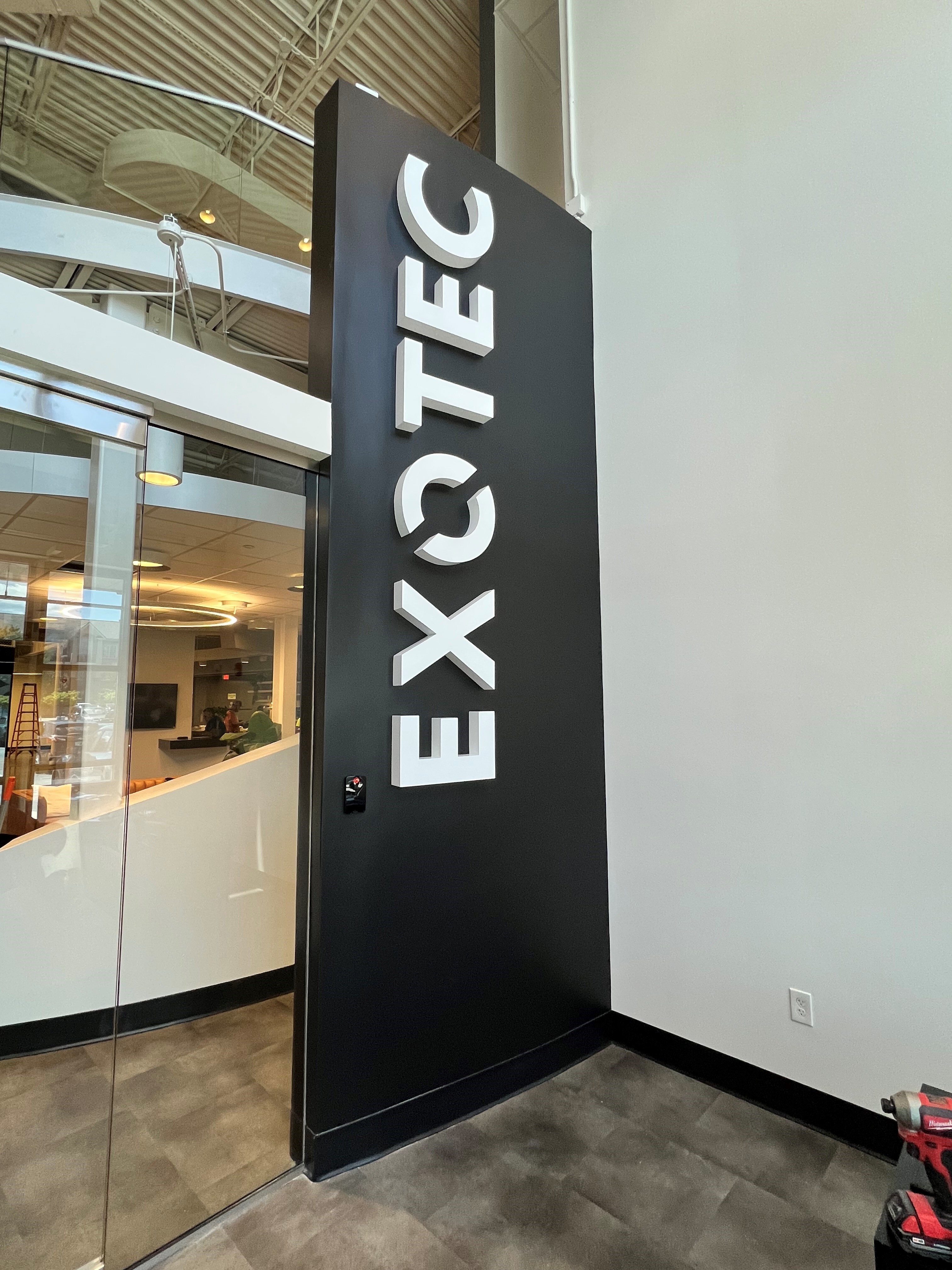 exotec-interior-building-sign